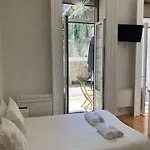 Pombeiro Апарт-отель Порту