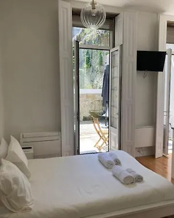 Pombeiro Aparthotel Porto