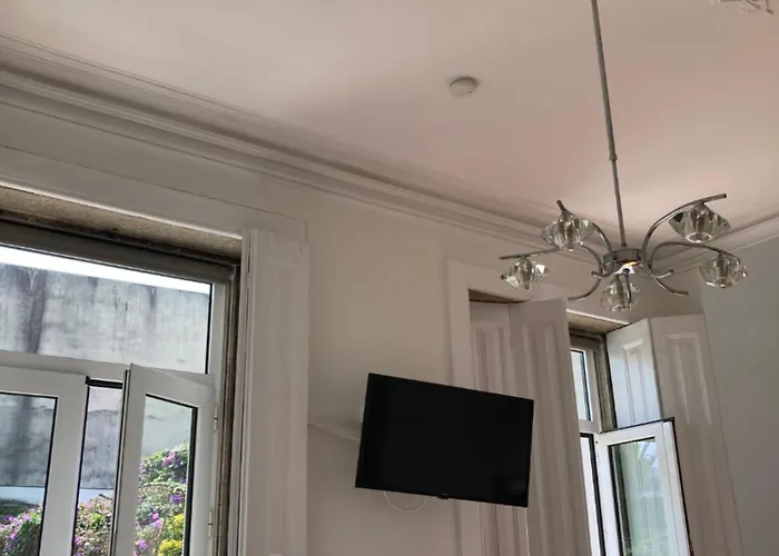 Pombeiro 3* Порту