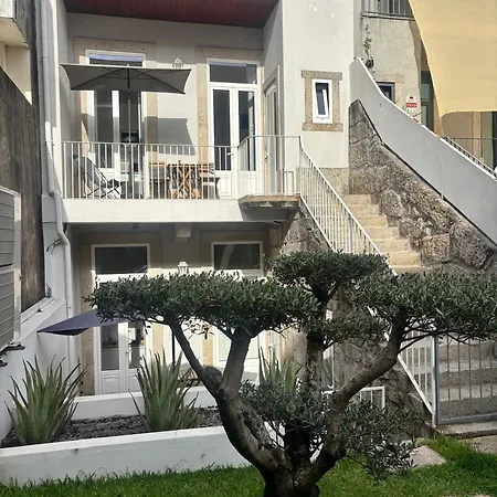 Pombeiro Aparthotel 4*