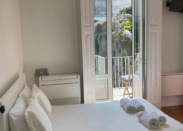 Apart-hotel Pombeiro 3*